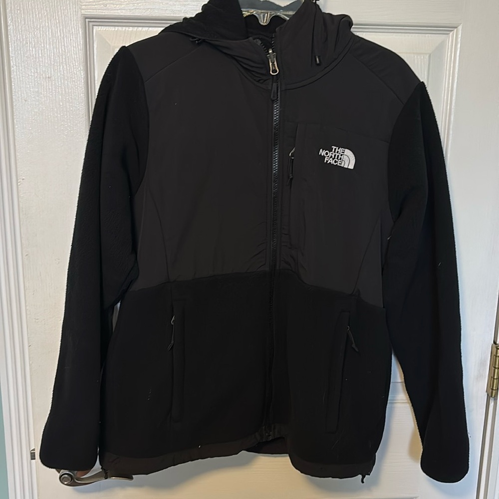 Women’s North-face hooded jacket